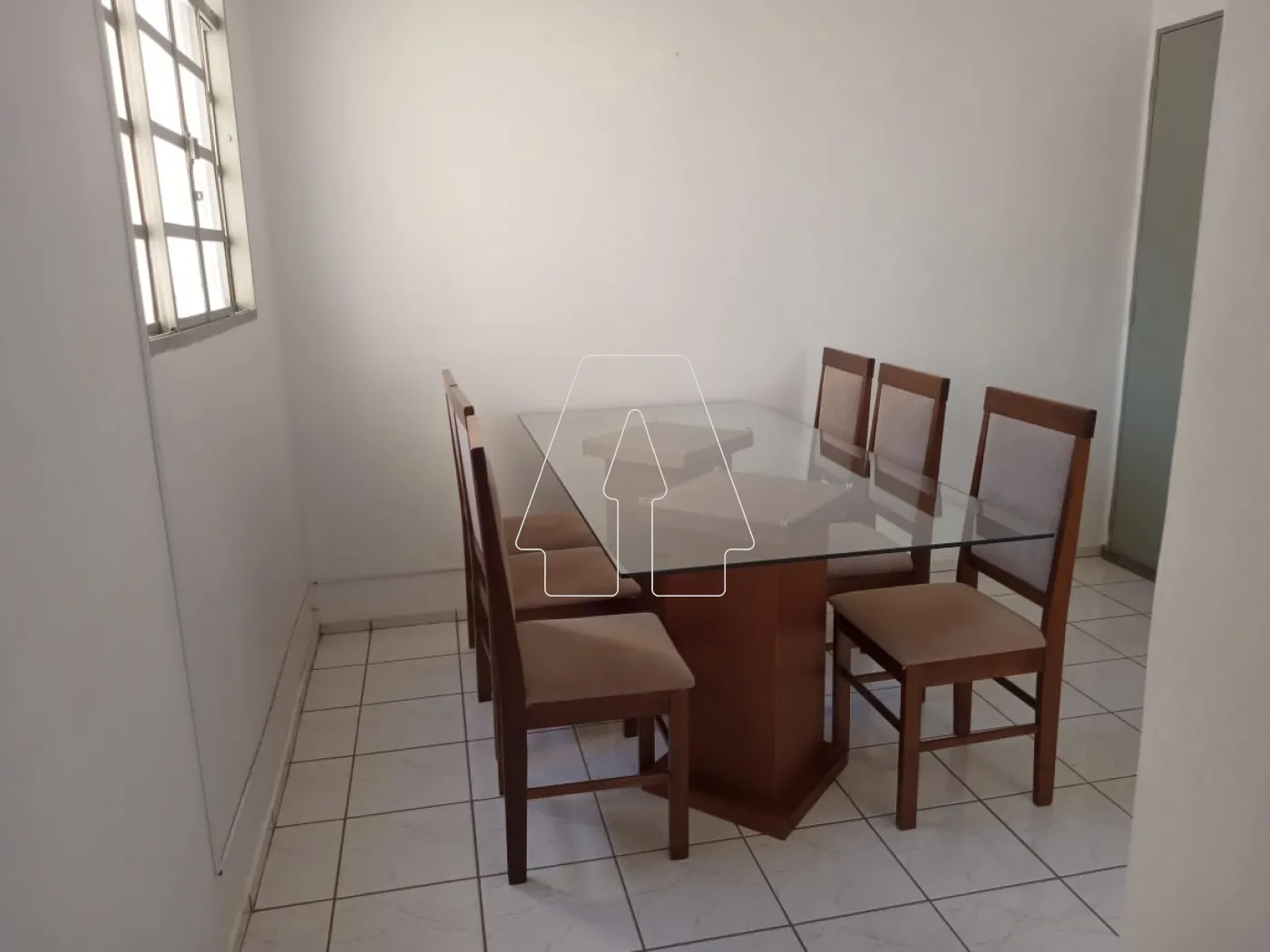 Alugar Apartamento / Padrão em Araçatuba R$ 1.300,00 - Foto 1