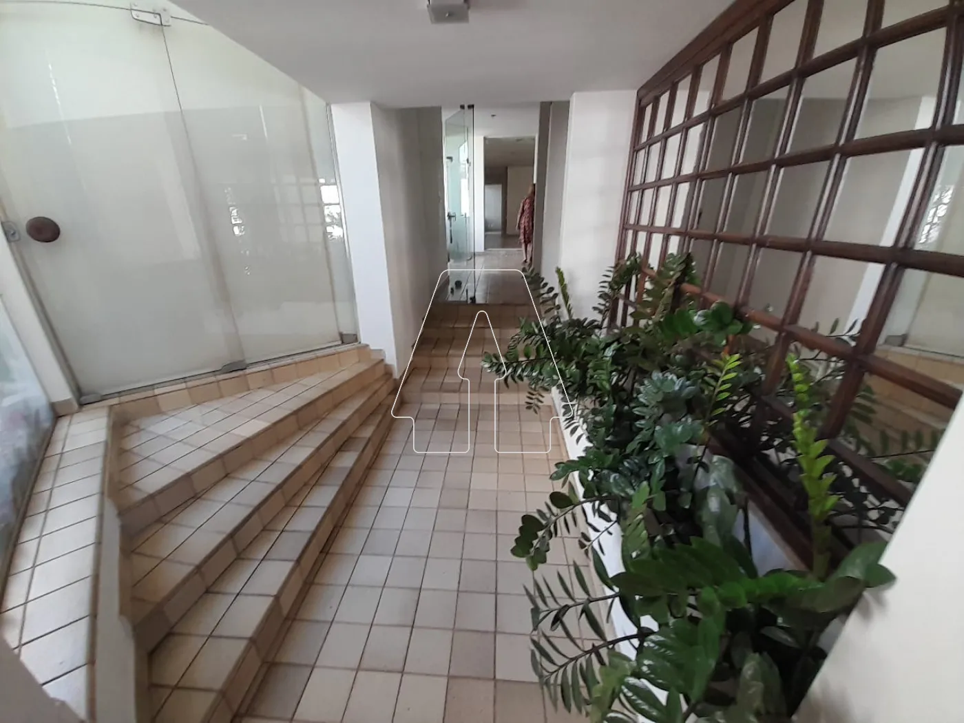 Alugar Casa / Residencial em Araçatuba R$ 16.000,00 - Foto 2