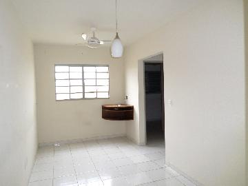 Alugar Apartamento / Padrão em Araçatuba. apenas R$ 550,00