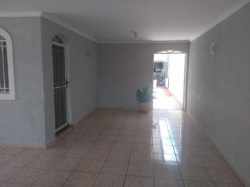 Alugar Casa / Residencial em Araçatuba. apenas R$ 620.000,00
