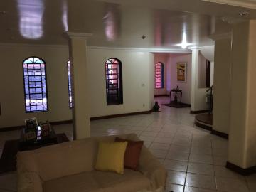 Alugar Casa / Residencial em Araçatuba. apenas R$ 5.000,00