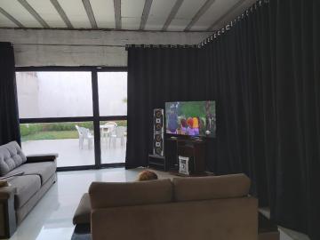 Alugar Casa / Sobrado em Araçatuba. apenas R$ 490.000,00