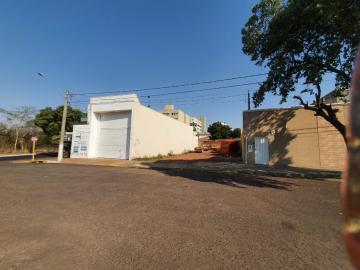 Alugar Terreno / Padrão em Araçatuba. apenas R$ 270.000,00