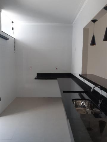 Alugar Casa / Residencial em Araçatuba. apenas R$ 430.000,00