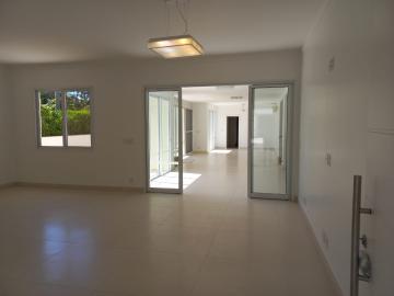 Alugar Casa / Condomínio em Araçatuba. apenas R$ 1.790.000,00