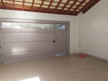 Alugar Casa / Residencial em Araçatuba. apenas R$ 2.200,00