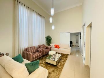 Alugar Casa / Condomínio em Araçatuba. apenas R$ 1.350.000,00