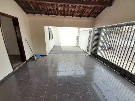 Alugar Casa / Residencial em Araçatuba. apenas R$ 1.300,00